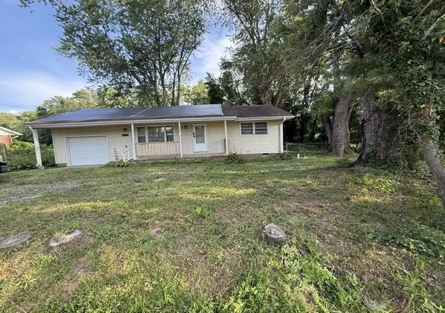 Photo 1 of Single family home for sale at 214 Dana Rd, Hendersonville, NC 28792 | MLS# SPN340438 | Listing updated on 2026-09-11