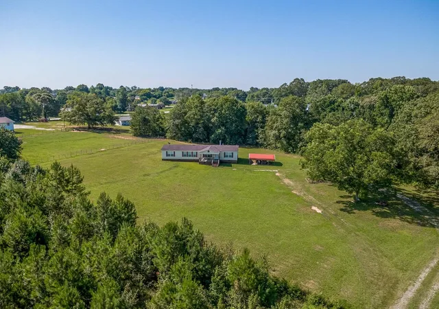 Photo 3 of Manufactured home for sale at 2131 & 2135 Moore Duncan Hwy, Moore, SC 29369 | MLS# SPN340564 | Listing updated on 2026-09-15