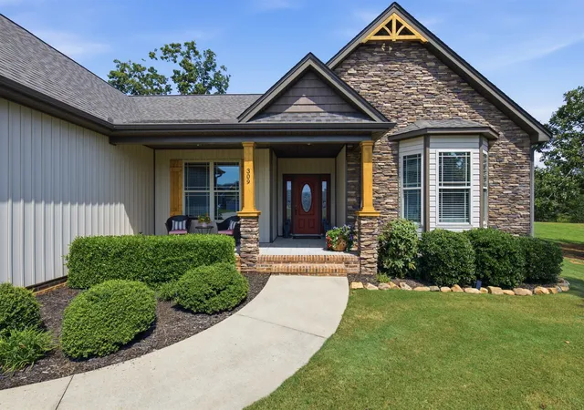 Photo 3 of Sale Pending at 309 Baby Boy Ct, Boiling Springs, SC 29316 | MLS# SPN340567 | Listing updated on 2026-09-15
