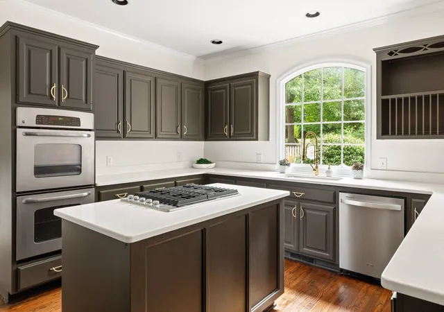 Photo 3 of Single family home for sale at 220 Hillsboro Trace, Spartanburg, SC 29301 | MLS# SPN340893 | Listing updated on 2026-10-16