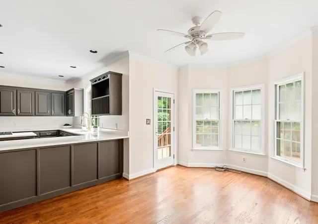 Photo 4 of Single family home for sale at 220 Hillsboro Trace, Spartanburg, SC 29301 | MLS# SPN340893 | Listing updated on 2026-10-16