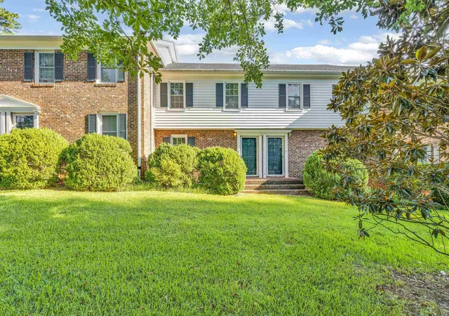 Photo 1 of Townhouse for sale at 117 Winfield Dr, Spartanburg, SC 29307 | MLS# SPN341386 | Listing updated on 2026-09-23