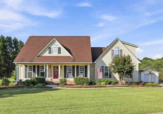 Photo 1 of Single family home for sale at 209 Roundstone Dr, Inman, SC 29349 | MLS# SPN341469 | Listing updated on 2026-09-09