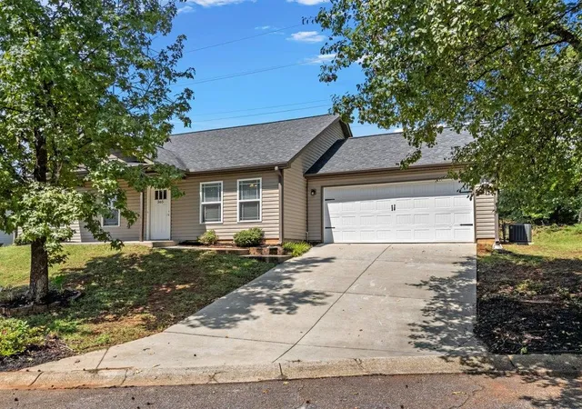 Photo 2 of Single family home for sale at 365 Half Rock Cir, Lyman, SC 29365 | MLS# SPN341476 | Listing updated on 2026-09-09