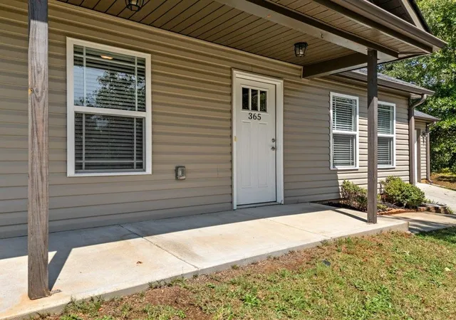 Photo 4 of Single family home for sale at 365 Half Rock Cir, Lyman, SC 29365 | MLS# SPN341476 | Listing updated on 2026-09-09