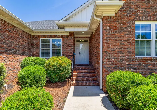 Photo 3 of Single family home for sale at 821 E Golden View Ln, Boiling Springs, SC 29316 | MLS# SPN341539 | Listing updated on 2026-09-11