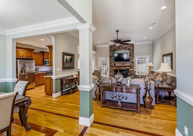 Photo 3 of Single family home for sale at 821 E Golden View Ln, Boiling Springs, SC 29316 | MLS# SPN341539 | Listing updated on 2026-09-11