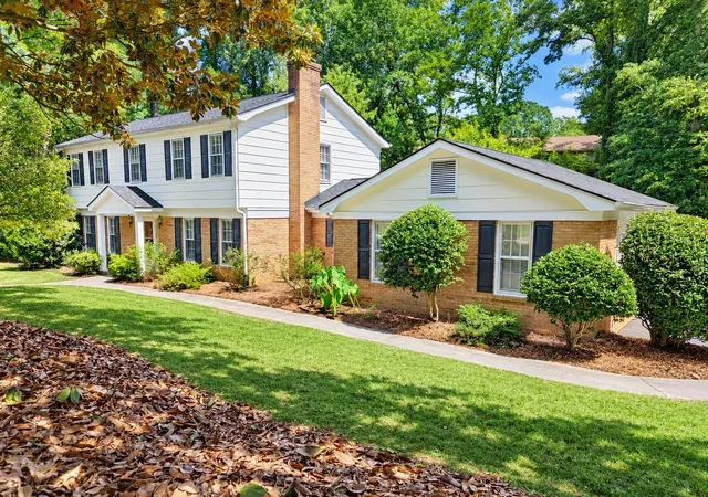 Photo 2 of Single family home for sale at 628 Perrin Dr, Spartanburg, SC 29307 | MLS# SPN341551 | Listing updated on 2026-09-12