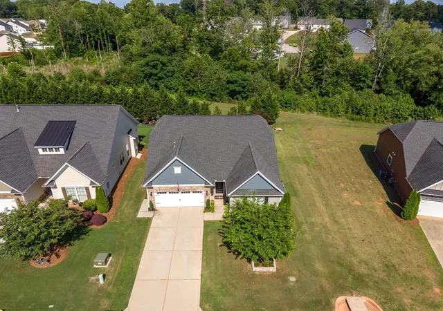 Photo 2 of Sale Pending at 120 Broadleigh Ct, Boiling Springs, SC 29316 | MLS# SPN341649 | Listing updated on 2026-09-15
