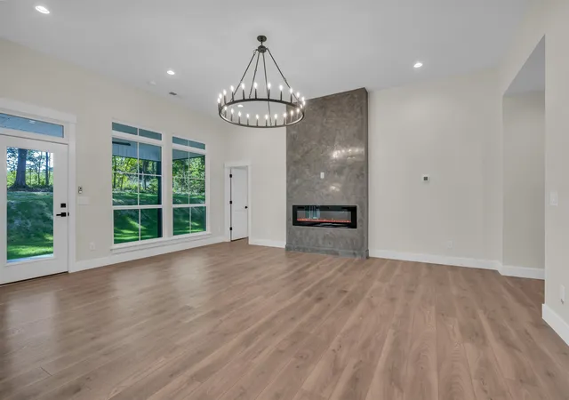 Photo 3 of Single family home for sale at 245 Tucker Rd, Spartanburg, SC 29306 | MLS# SPN341718 | Listing updated on 2026-09-15