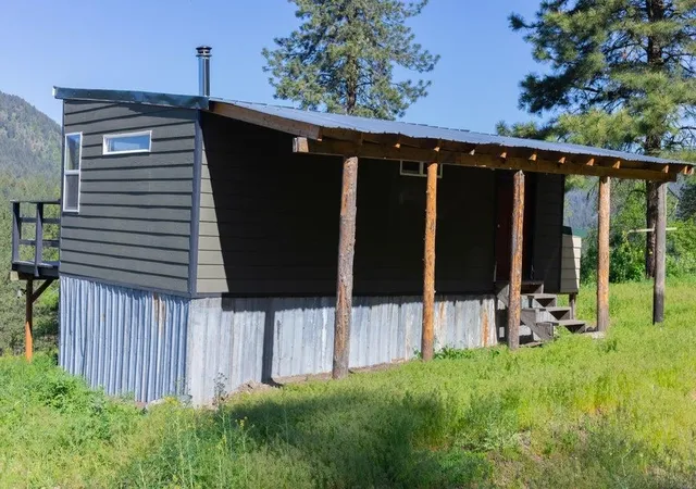 Photo 4 of Sale Pending at 360 Barnaby Crk Rd, Inchelium, WA | MLS# 202521442 | Listing updated on 2026-09-11