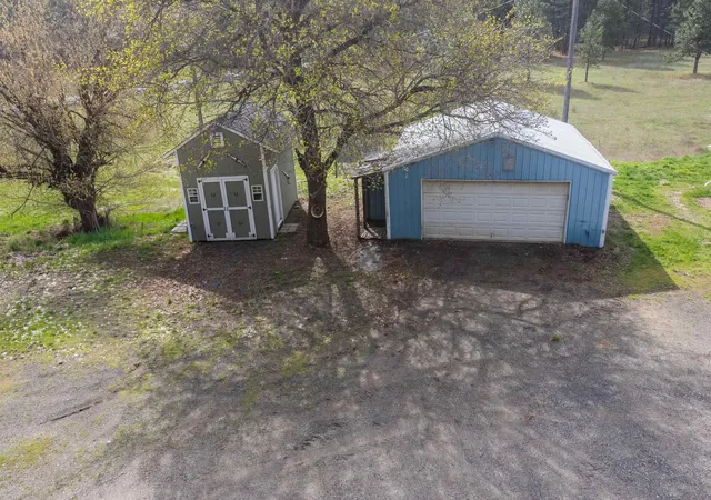 Photo 3 of Single family home for sale at 27509 N Perry Rd, Chattaroy, WA 99003 | MLS# 202615668 | Listing updated on 2026-09-12