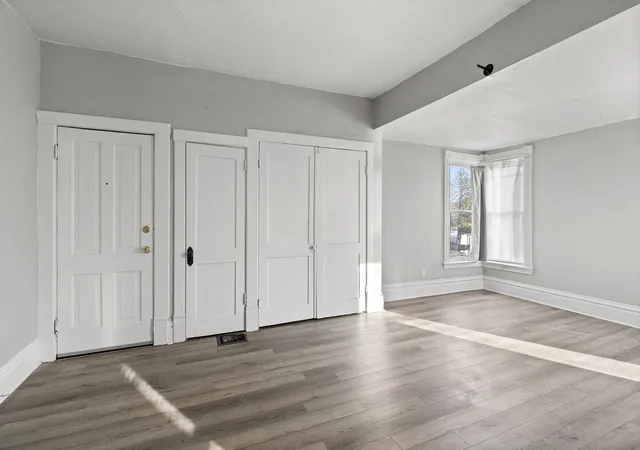 Photo 4 of Multi family home for sale at 802 E Baldwin Ave, Spokane, WA 99207 | MLS# 202615914 | Listing updated on 2026-09-15