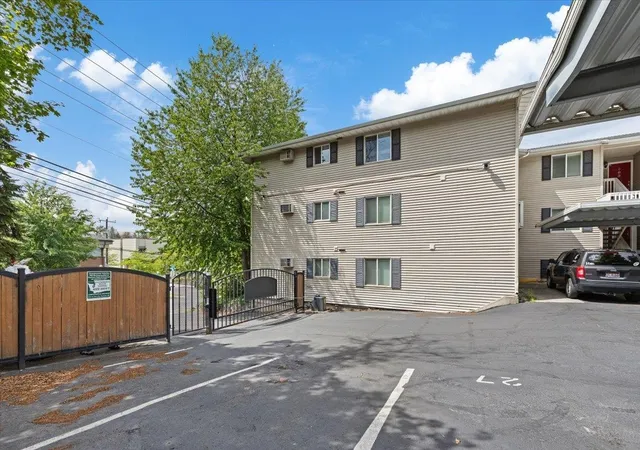 Photo 3 of Condo for sale at 837 S Cowley St, Spokane, WA 99202 | MLS# 202615954 | Listing updated on 2026-09-29