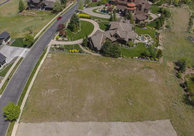 Photo 3 of Sale Pending at 22150 E Bennett Ln, Liberty Lake, WA 99019 | MLS# 202617281 | Listing updated on 2026-09-14