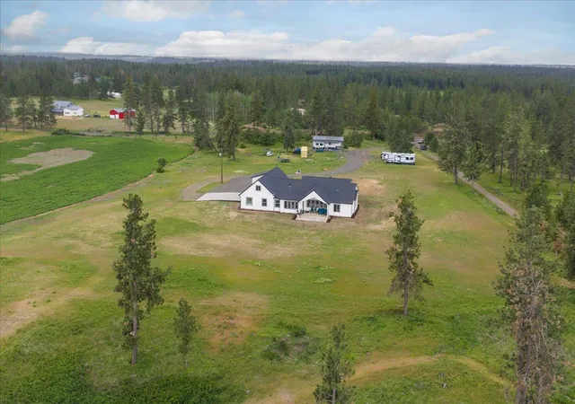 Photo 1 of Single family home for sale at 14506 W Pine Blf Rd, Nine Mile Falls, WA 99026 | MLS# 202617566 | Listing updated on 2026-09-15