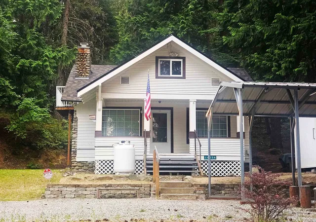 Single family home for sale at 14354 N Meadow Ln, Newman Lake, WA 99025 | MLS# 202618218