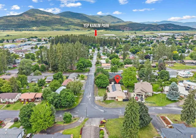 Photo 2 of Sale Pending at 985 E Forest Ave, Colville, WA 99114 | MLS# 202618871 | Listing updated on 2026-09-11