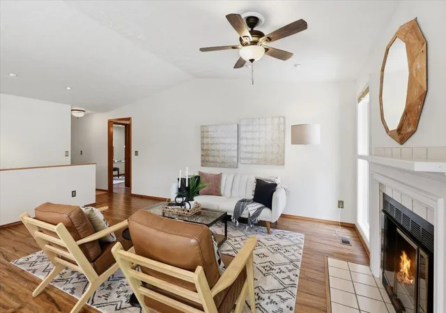 Photo 3 of Sale Pending at 3819 S Alder Dr, Spokane, WA 99223 | MLS# 202619109 | Listing updated on 2026-09-15