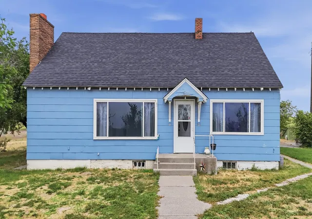 Photo 1 of Single family home for sale at 15650 Huddle Cor Rd, Harrington, WA 99134 | MLS# 202619499 | Listing updated on 2026-09-26