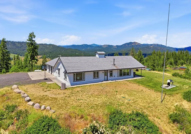 Photo 3 of Single family home for sale at 4746 Furze Rd, Clayton, WA 99110 | MLS# 202619844 | Listing updated on 2026-09-23