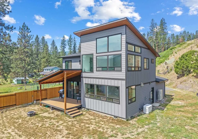 Single family home for sale at 18 Little Joes Rd, Kettle Falls, WA 99141-0000 | MLS# 202620077