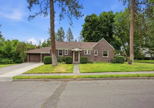 Photo 1 of Single family home for sale at 532 W 25th Avenue, Spokane, WA 99203 | MLS# 202620434 | Listing updated on 2026-09-22