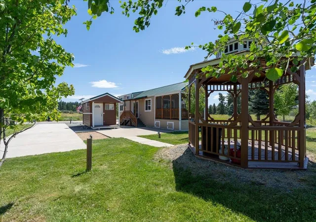 Photo 3 of Manufactured home for sale at 455 Guinevere Dr, Usk, WA 99180 | MLS# 202620671 | Listing updated on 2026-09-14