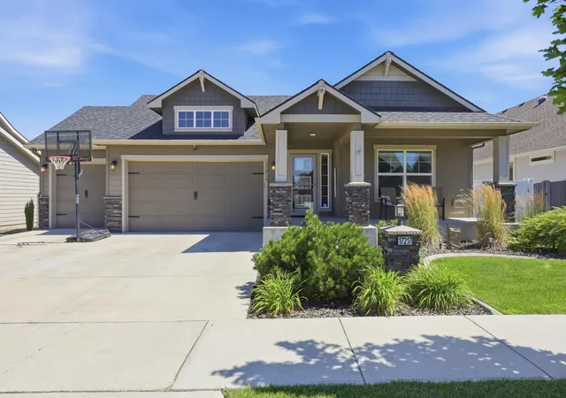 Photo 1 of Single family home for sale at 17217 E 17th Avenue, Greenacres, WA 99016 | MLS# 202620951 | Listing updated on 2026-09-22
