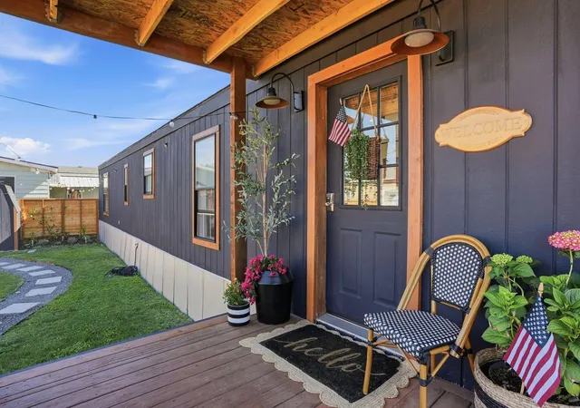 Photo 3 of Manufactured home for sale at 10510 W Richland Rd, Cheney, WA 99004 | MLS# 202621060 | Listing updated on 2026-09-22