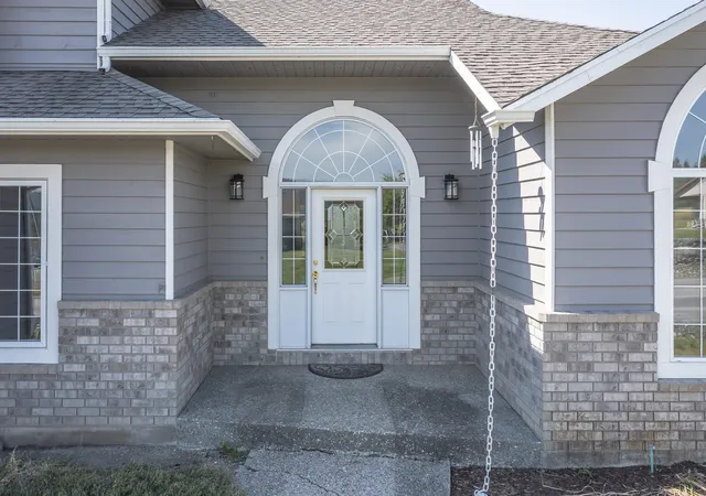 Photo 2 of Single family home for sale at 1107 Pinebrook Dr, Chewelah, WA 99109 | MLS# 202621178 | Listing updated on 2026-09-22