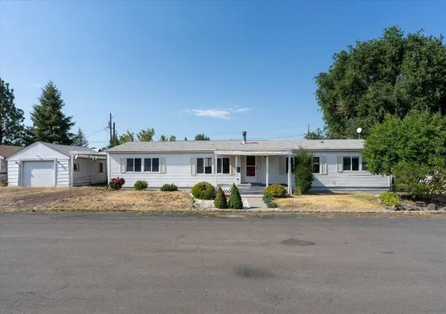 Photo 1 of Manufactured home for sale at 202 Marshall St, Davenport, WA 99122 | MLS# 202621232 | Listing updated on 2026-09-23