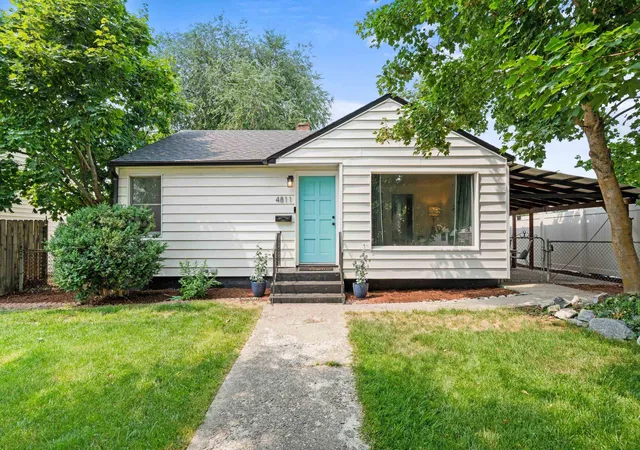 Photo 1 of Single family home for sale at 4811 N Oak St, Spokane, WA 99205 | MLS# 202621339 | Listing updated on 2026-09-22