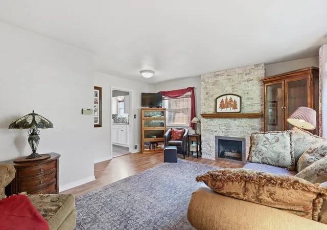Photo 3 of Sale Pending at 4918 N Lincoln St, Spokane, WA 99205 | MLS# 202621373 | Listing updated on 2026-09-15