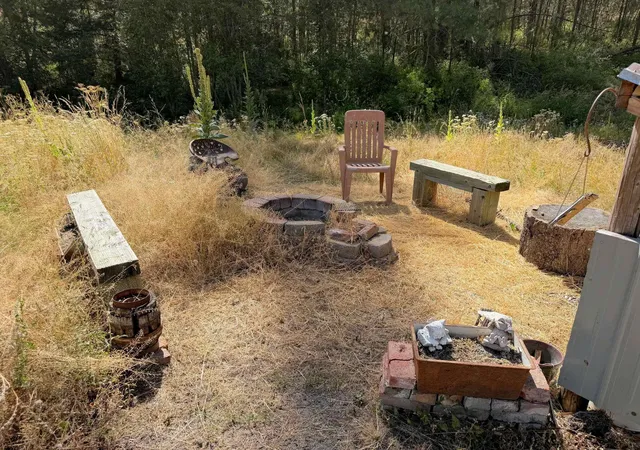 Photo 3 of Sale Pending at 002 N Miles/creston Rd, Creston, WA 99117 | MLS# 202622012 | Listing updated on 2026-09-15