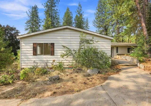 Photo 2 of Manufactured home for sale at 5082 S Swenson Rd, Deer Park, WA | MLS# 202622450 | Listing updated on 2026-09-15