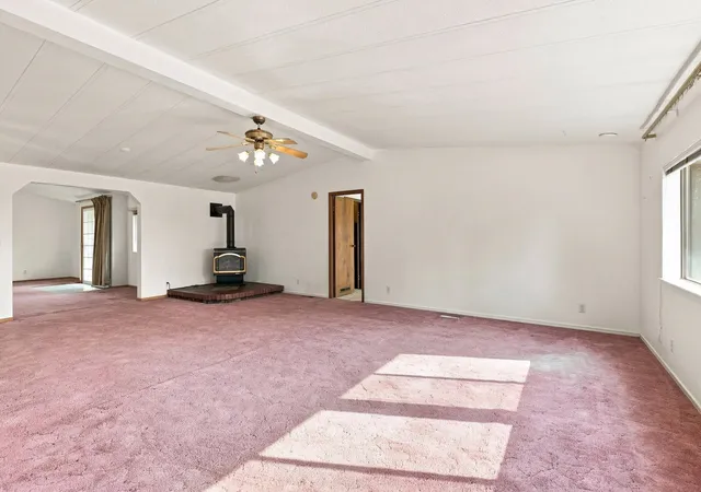 Photo 4 of Manufactured home for sale at 5082 S Swenson Rd, Deer Park, WA | MLS# 202622450 | Listing updated on 2026-09-15