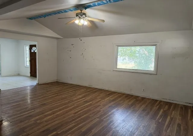 Photo 4 of Single family home for sale at 228 W Poplar St, Tekoa, WA 99033 | MLS# 202622595 | Listing updated on 2026-10-01