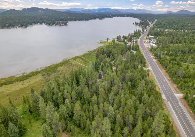 Photo 3 of Sale Pending at 13 Lakeside Dr, Newport, WA 99156 | MLS# 202622965 | Listing updated on 2026-10-23