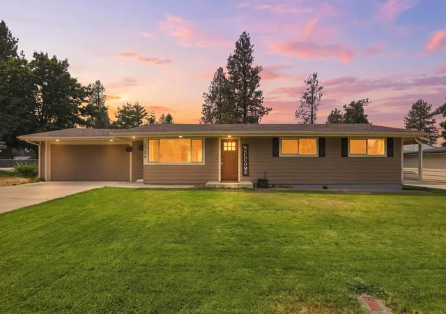 Single family home for sale at 1706 S Pines Rd, Spokane Valley, WA 99206 | MLS# 202623120