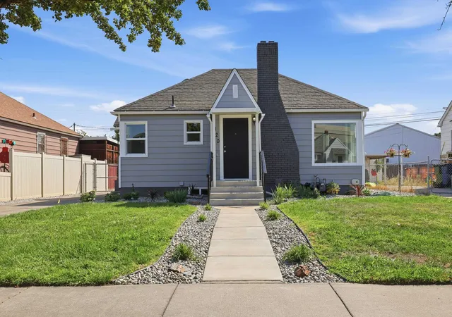 Photo 2 of Single family home for sale at 120 E Hoffman Ave, Spokane, WA 99208 | MLS# 202623160 | Listing updated on 2026-09-26