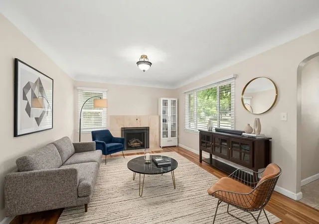 Photo 3 of Sale Pending at 2725 E Nora Ave, Spokane, WA 99207 | MLS# 202623164 | Listing updated on 2026-10-05