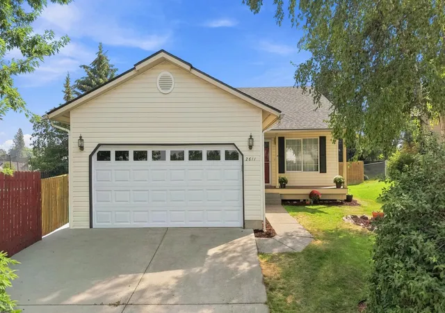 Photo 1 of Sale Pending at 2611 Oxford Cir, Cheney, WA 99004 | MLS# 202623204 | Listing updated on 2026-09-22