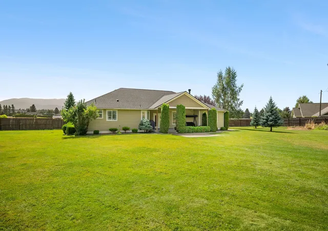 Photo 4 of Single family home for sale at 3210 N Molter Rd, Otis Orchards, WA 99027 | MLS# 202623590 | Listing updated on 2026-09-11