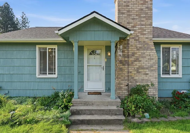 Photo 4 of Single family home for sale at 2527 W Lacrosse Ave, Spokane, WA 99205 | MLS# 202623611 | Listing updated on 2026-09-29