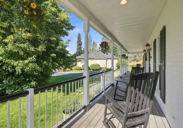 Photo 4 of Sale Pending at 1706 W Wedgewood Ln, Spokane, WA 99208 | MLS# 202623634 | Listing updated on 2026-10-08