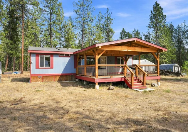 Photo 2 of Manufactured home for sale at 6416 Timber Dr, Nine Mile Falls, WA 99026 | MLS# 202623667 | Listing updated on 2026-09-22