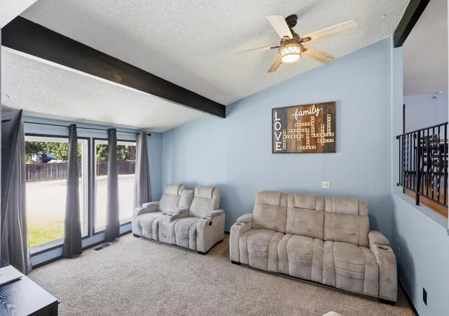 Photo 4 of Single family home for sale at 2721 S Freya St, Spokane, WA 99223 | MLS# 202623669 | Listing updated on 2026-10-09