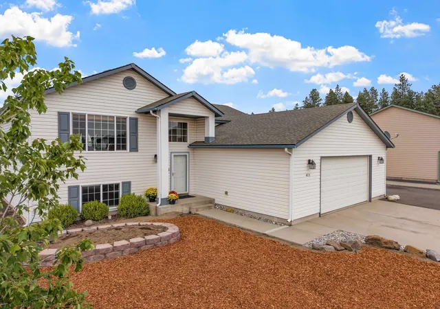 Photo 3 of Sale Pending at 415 Simpson Pkwy, Cheney, WA 99004 | MLS# 202623675 | Listing updated on 2026-09-21
