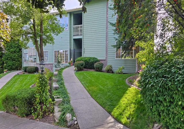 Photo 1 of Condo for sale at 438 S Coeur D'alene St, Spokane, WA 99201 | MLS# 202623682 | Listing updated on 2026-09-15